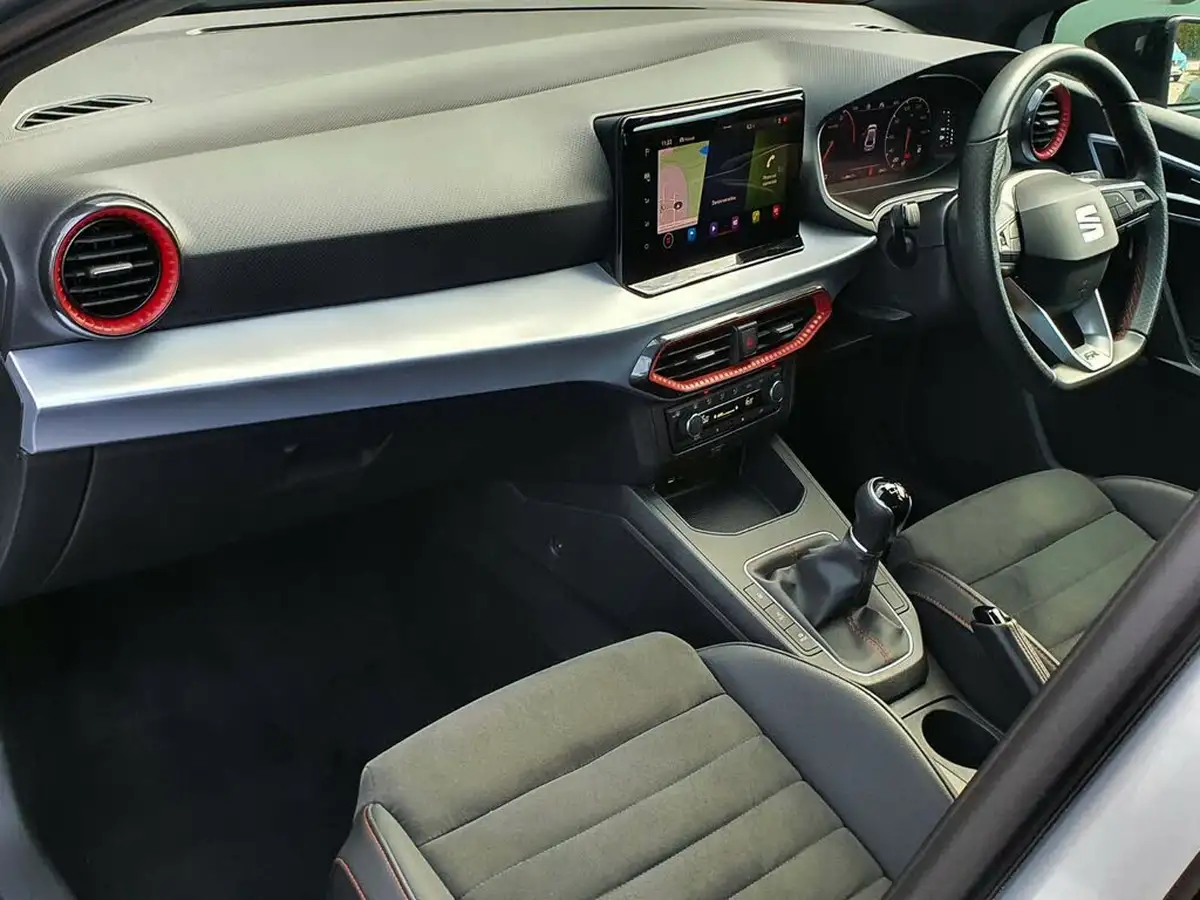 2024-seat-ibiza-10-tsi-fr-sport-110ps-big-6