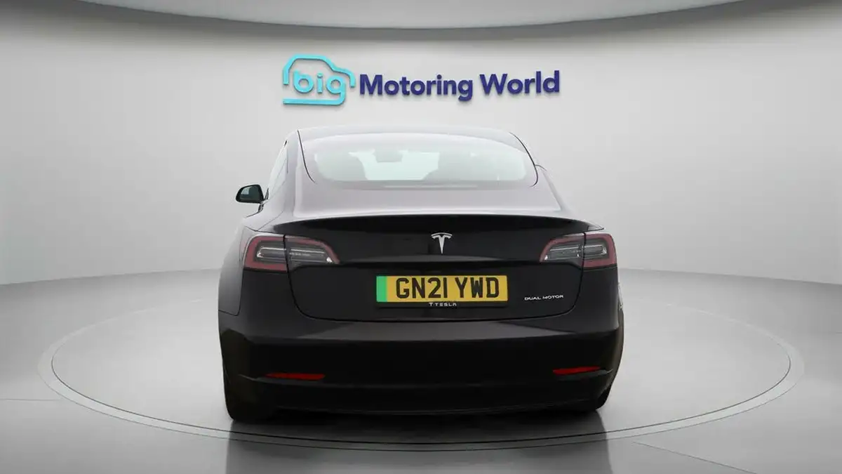 2021-tesla-model-3-e-long-range-4x4-big-6