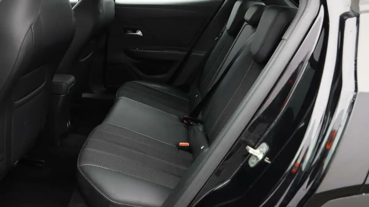 2021-vauxhall-mokka-12-elite-edition-130ps-big-15