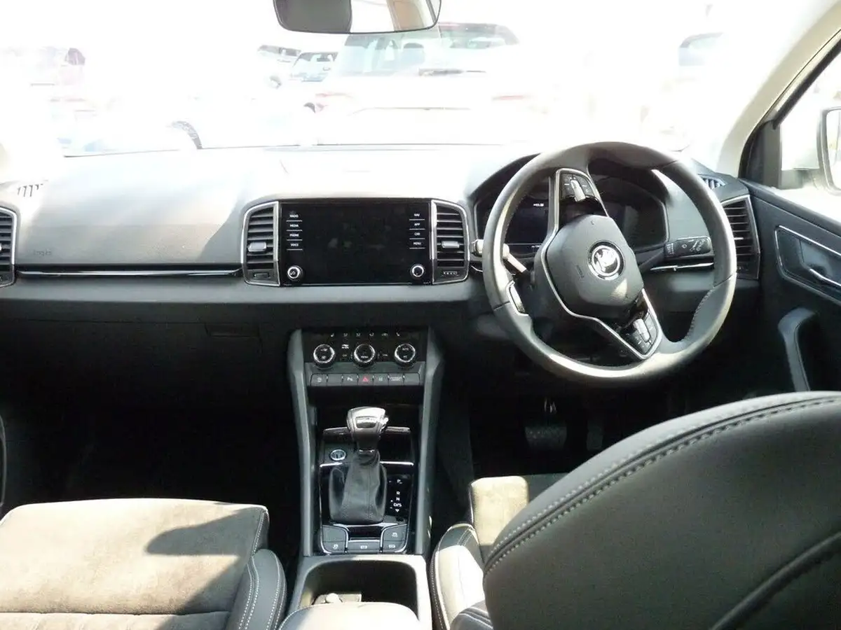 2024-skoda-karoq-15-tsi-se-l-dsg-big-3