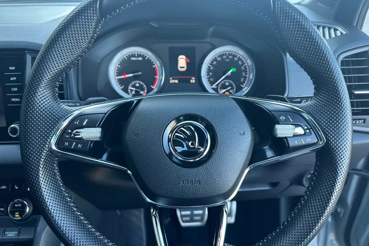 2021-skoda-karoq-15-tsi-sportline-dsg-big-37