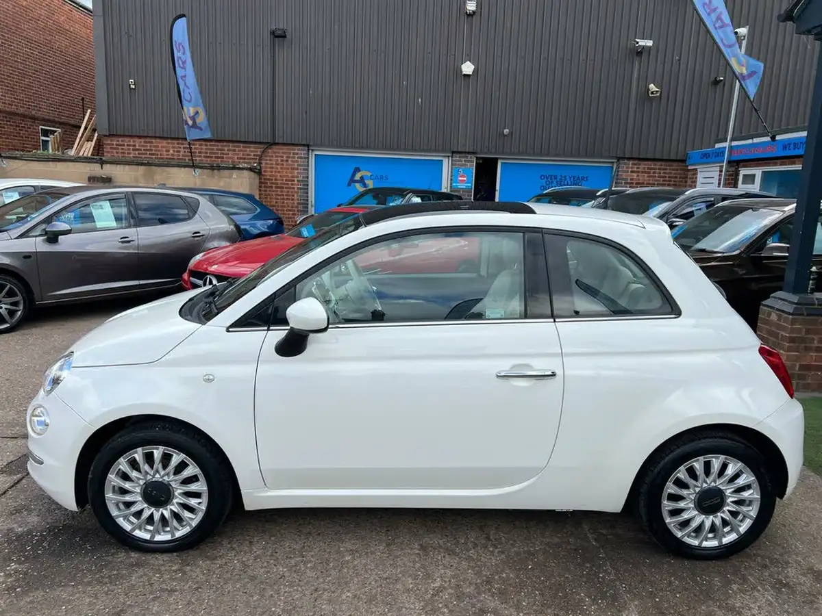 2015-fiat-500-12-lounge-ss-big-40