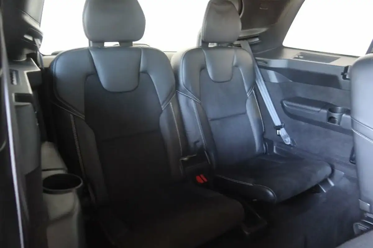 2021-volvo-xc90-20td-b5-r-design-big-19