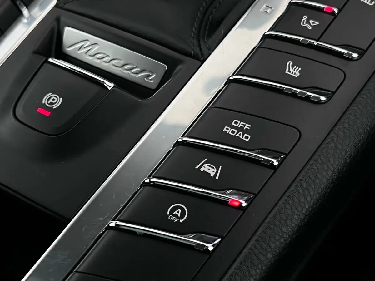 2016-porsche-macan-30td-s-big-37