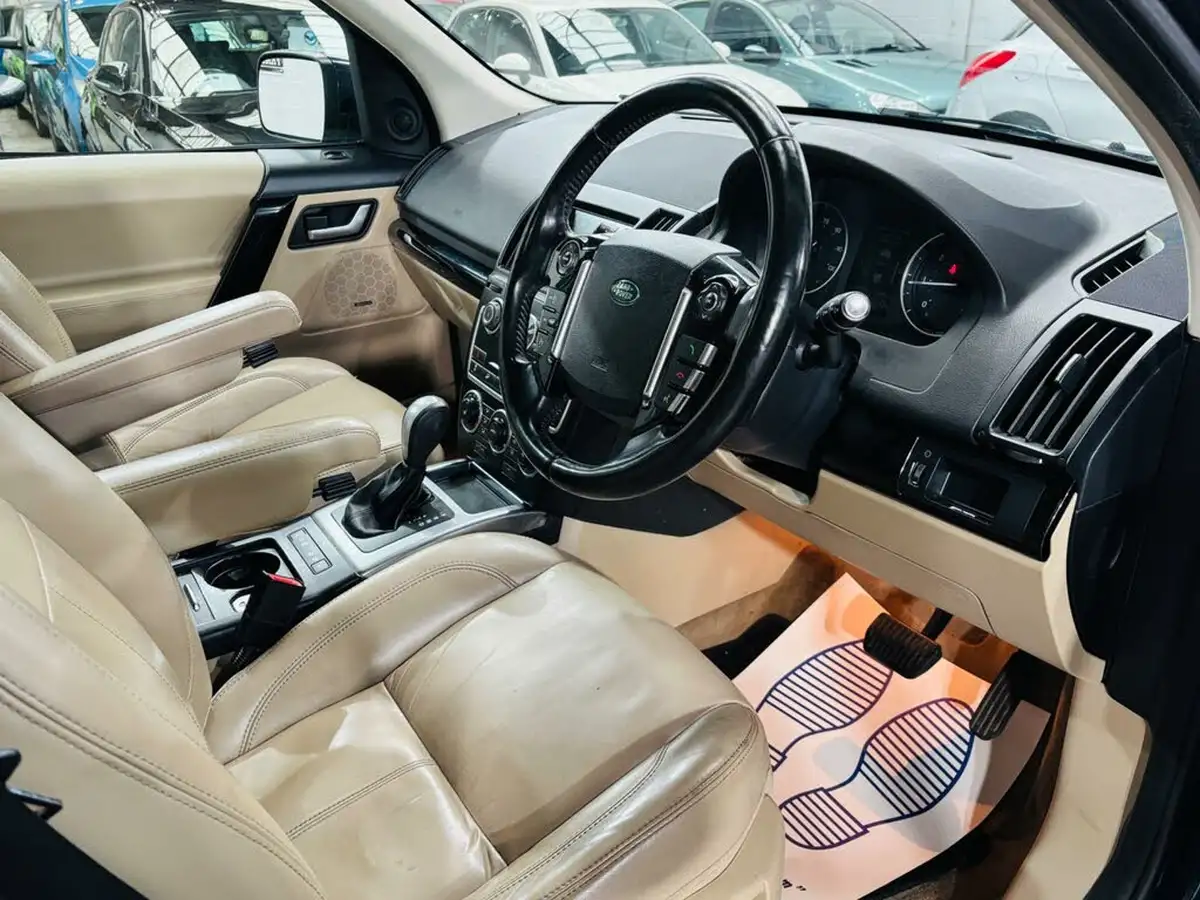 2012-land-rover-freelander-2-22sd4-hse-lux-big-11