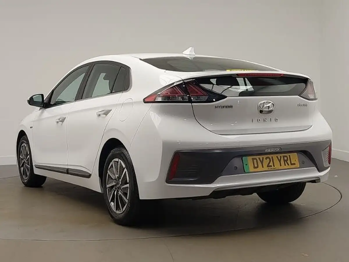 2021-hyundai-ioniq-e-premium-electric-100kw-big-1