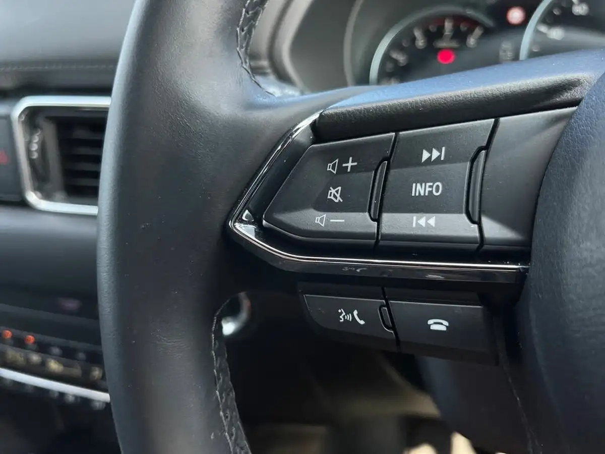 2023-mazda-cx-5-25-takumi-big-18