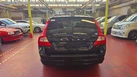 2010-volvo-v70-small-29