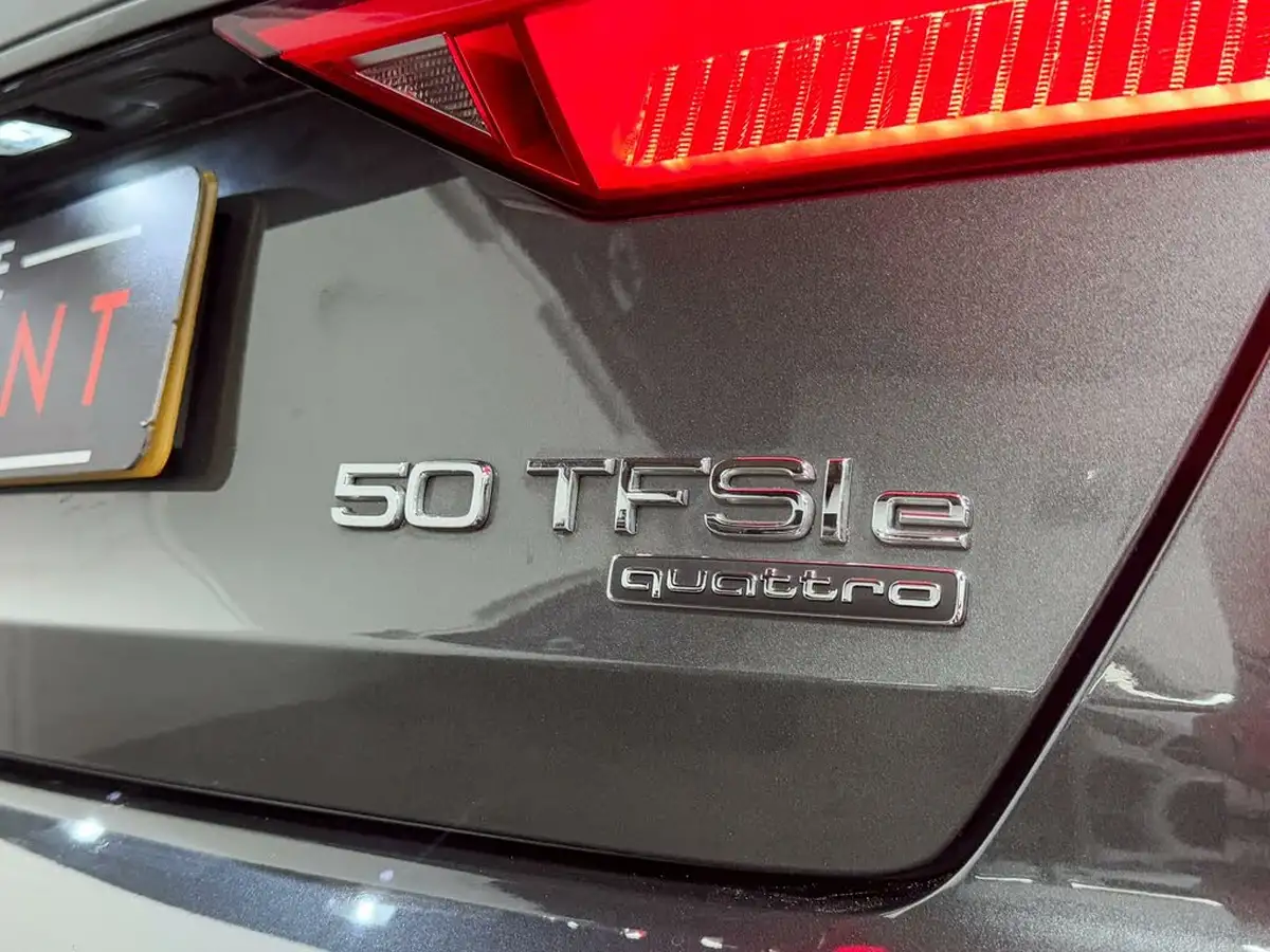 2023-audi-a6-saloon-20-50-tfsi-e-black-edition-big-13