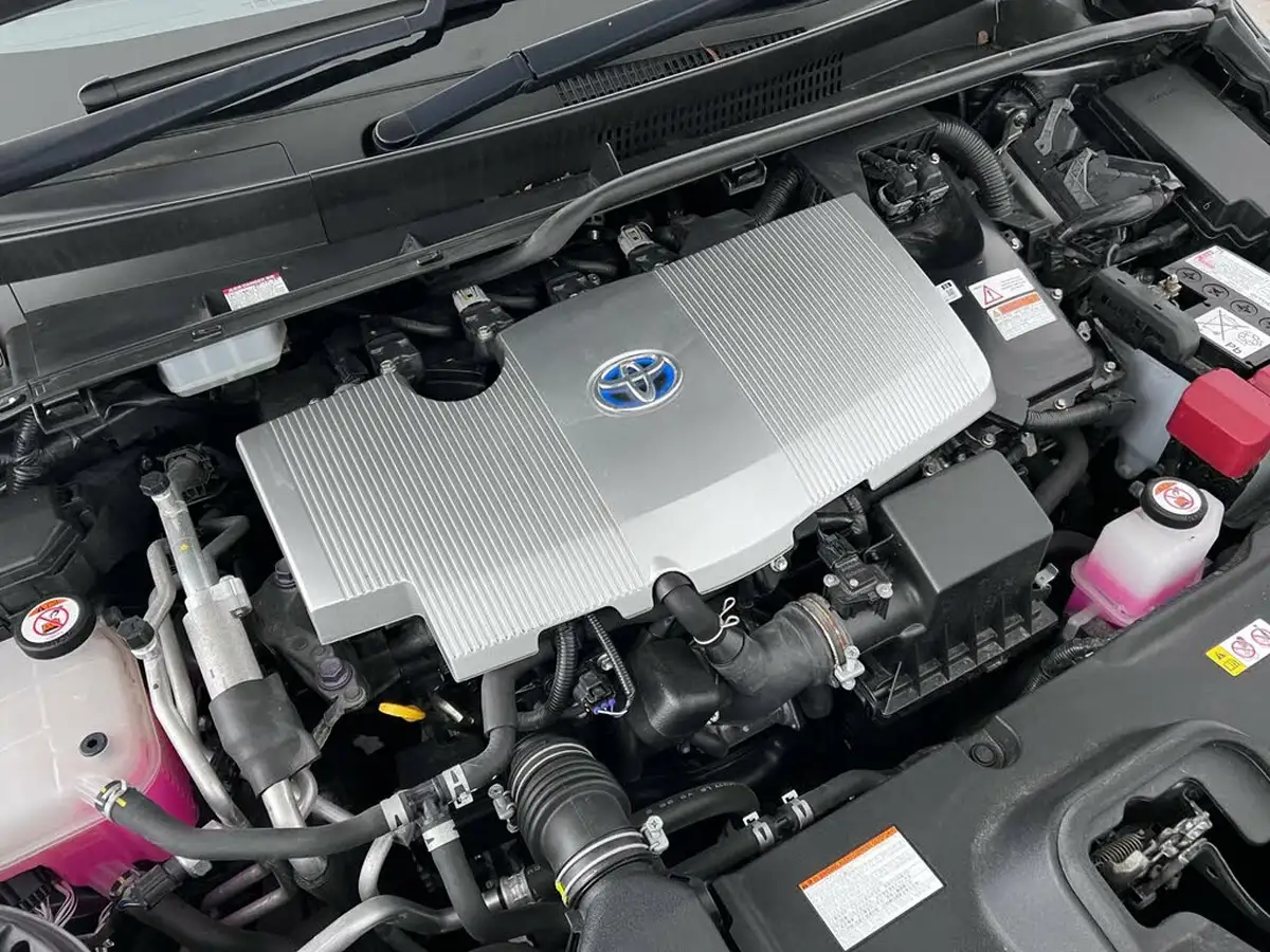 2019-toyota-prius-18-vvt-i-business-edition-plus-ss-cvt-big-13