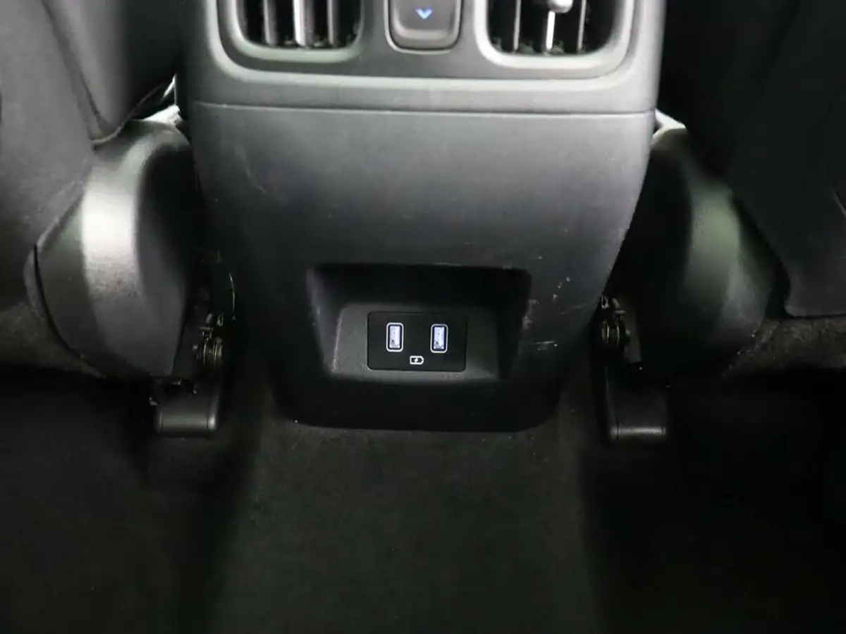 2022-hyundai-tucson-16-t-gdi-ultimate-150ps-big-31