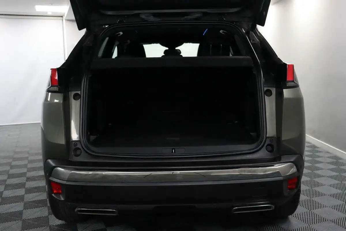 2018-peugeot-3008-suv-12-puretech-gt-line-premium-big-37