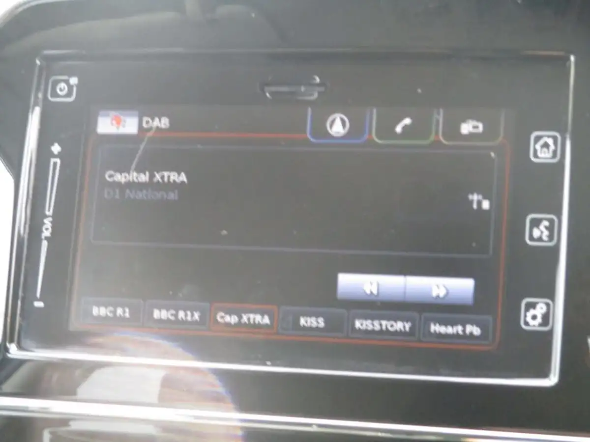 2021-suzuki-vitara-14-boosterjet-sz-t-big-13