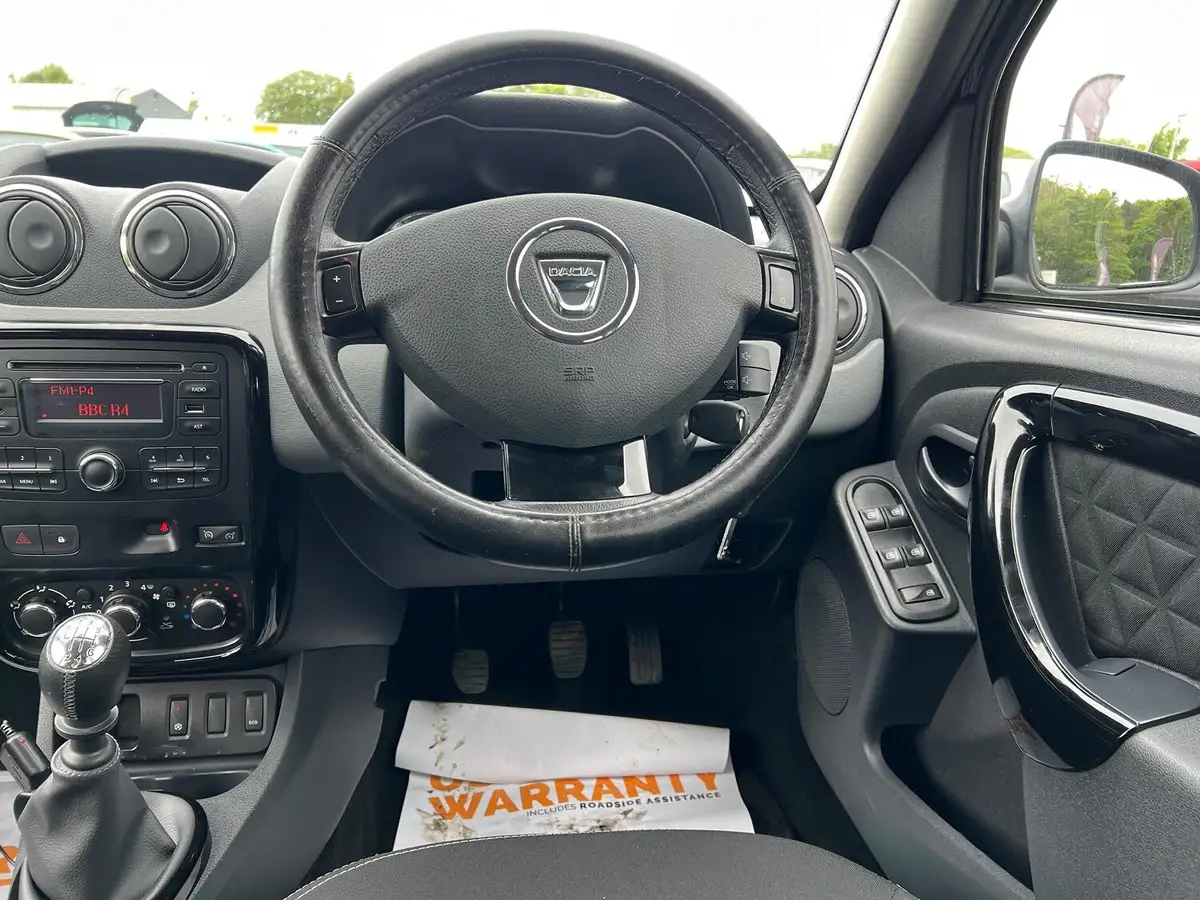 2016-dacia-duster-15dci-laureate-110bhp-station-wagon-5d-big-11