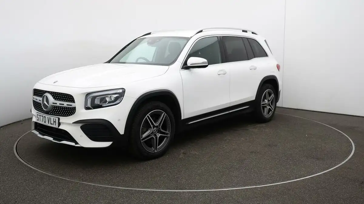 2020-mercedes-benz-glb-class-20d-glb220d-amg-line-premium-5-big-73