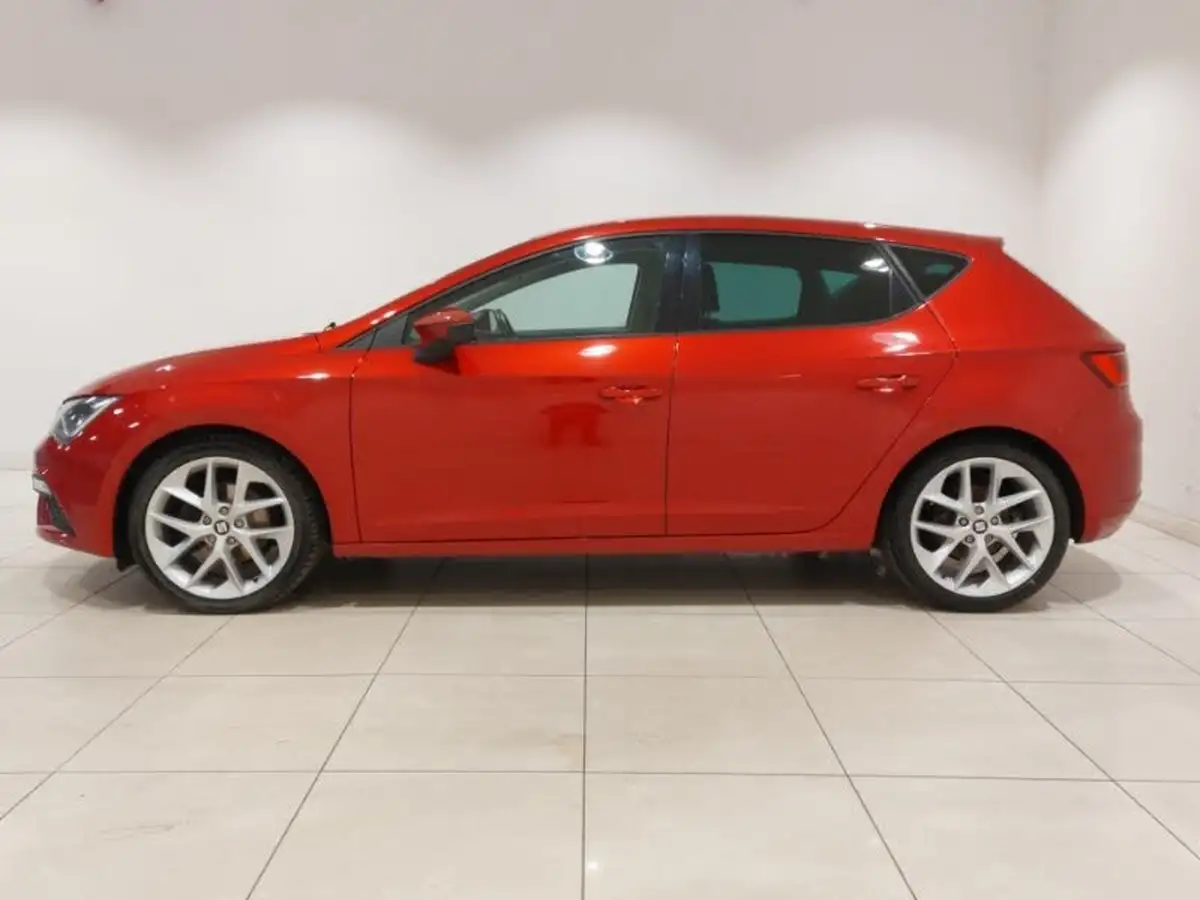 2017-seat-leon-14-ecotsi-fr-technology-hatchback-5d-big-3
