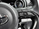 2022-toyota-yaris-cross-15-vvt-i-icon-small-38