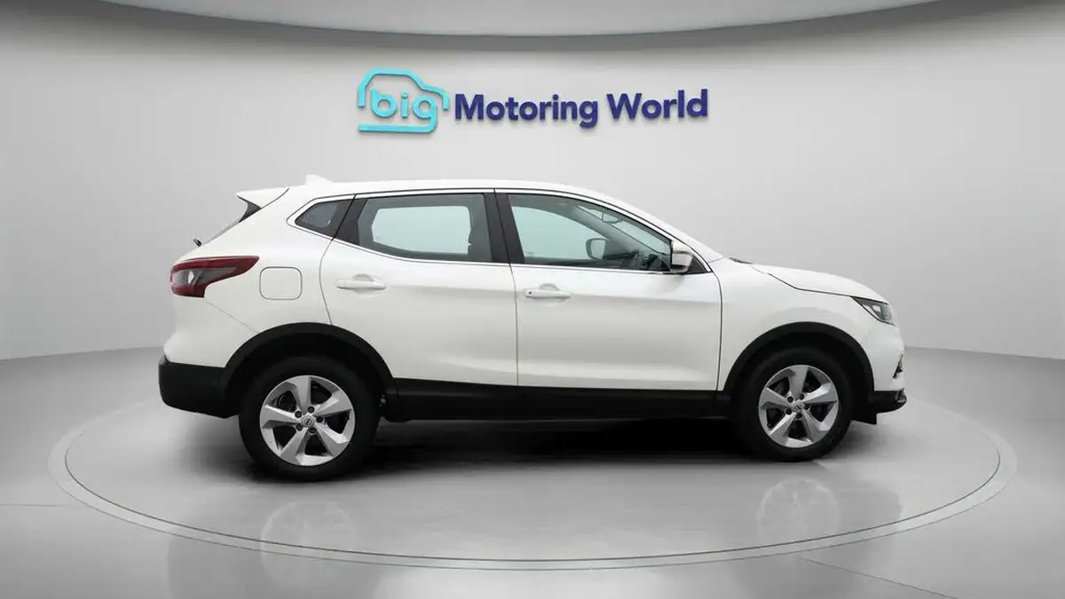 2021-nissan-qashqai-13-dig-t-acenta-premium-158ps-xtronic-big-8