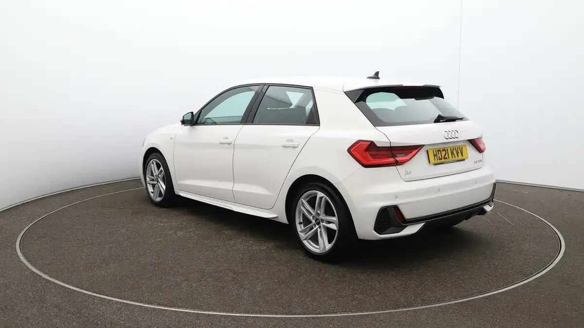 2021-audi-a1-10-25-tfsi-s-line-big-64