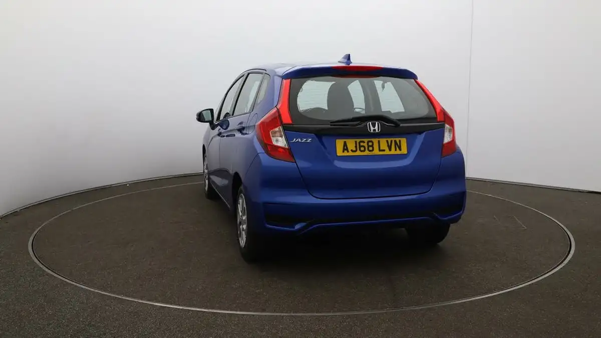 2018-honda-jazz-13-i-vtec-se-big-58