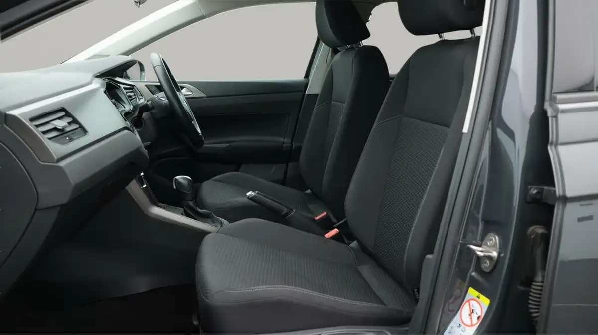 2021-volkswagen-polo-10-tsi-match-dsg-big-14