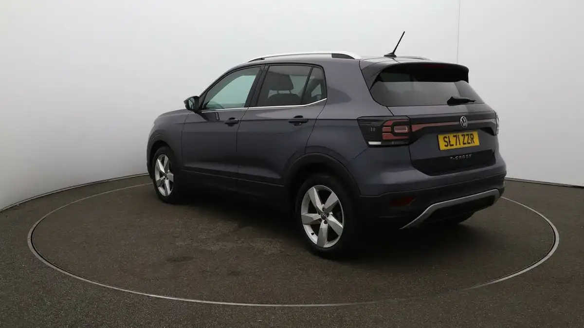 2021-volkswagen-t-cross-big-61