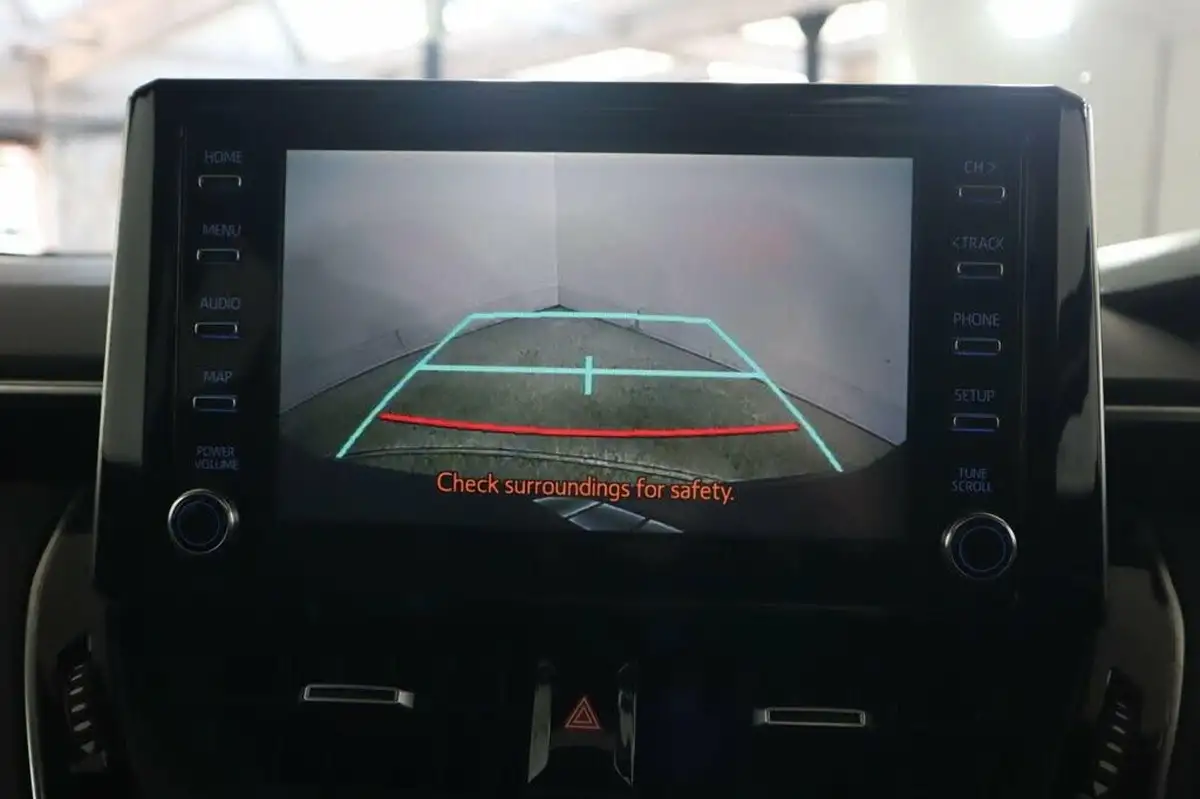 2019-toyota-corolla-18-vvt-i-design-trk-hatchback-5d-big-40