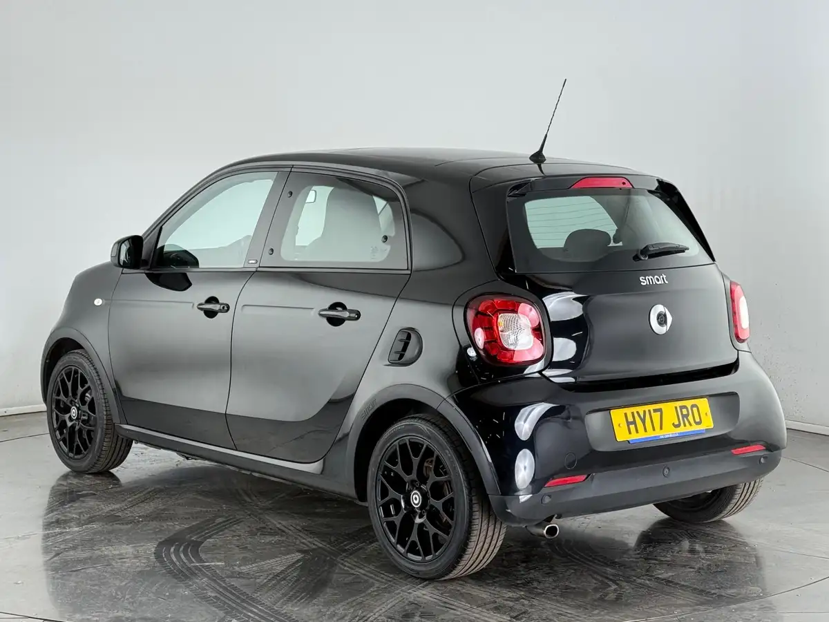 2017-smart-forfour-09-prime-sport-90bhp-premium-plusss-twinamic-big-3
