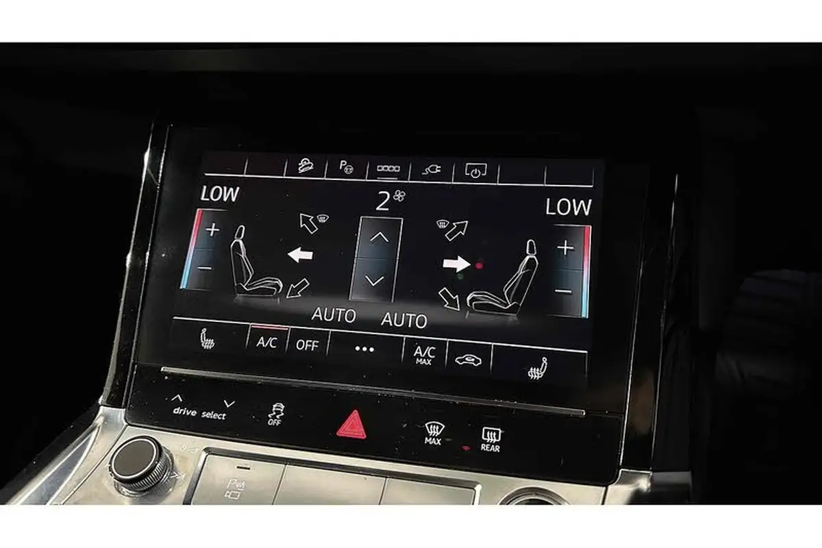 2022-audi-e-tron-50e-black-edition-station-wagon-big-51