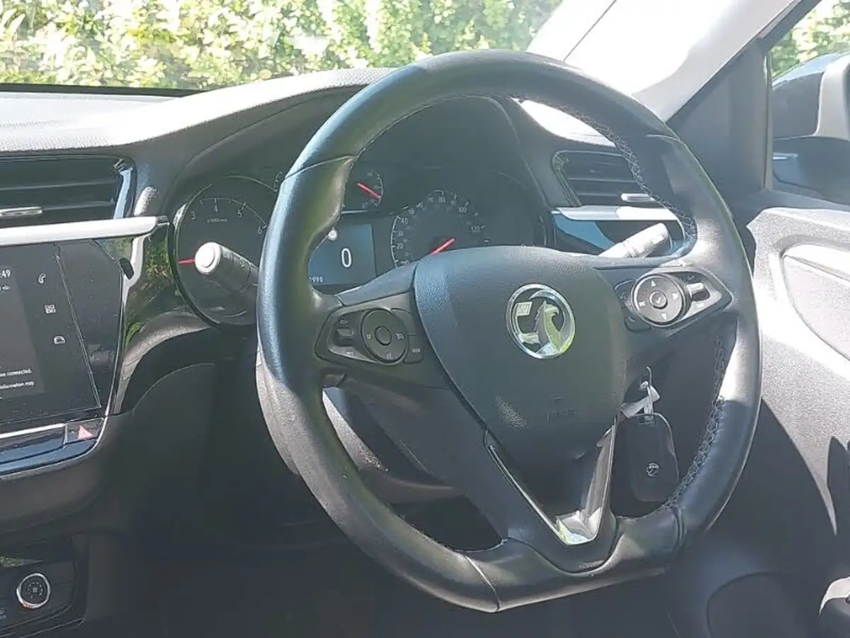 2022-vauxhall-corsa-12i-se-edition-big-10