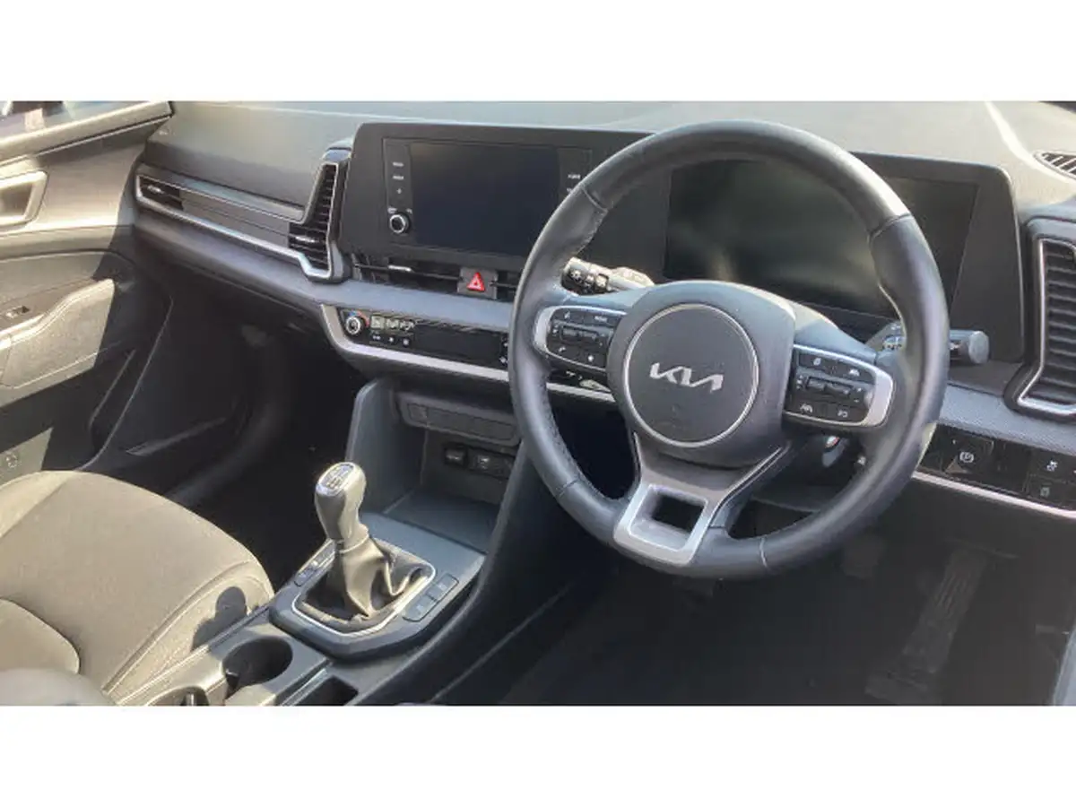 2023-kia-sportage-16-t-gdi-2-148bhp-big-10