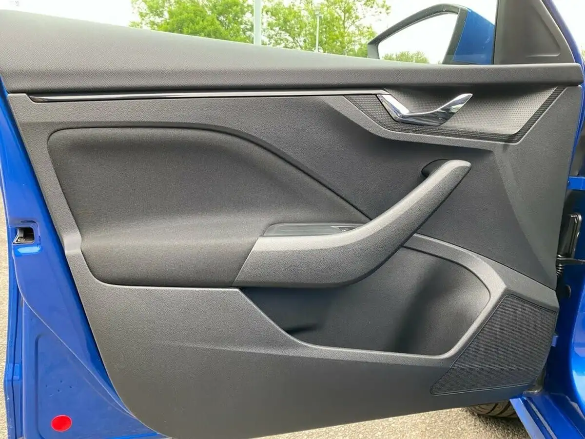 2022-skoda-kamiq-big-35
