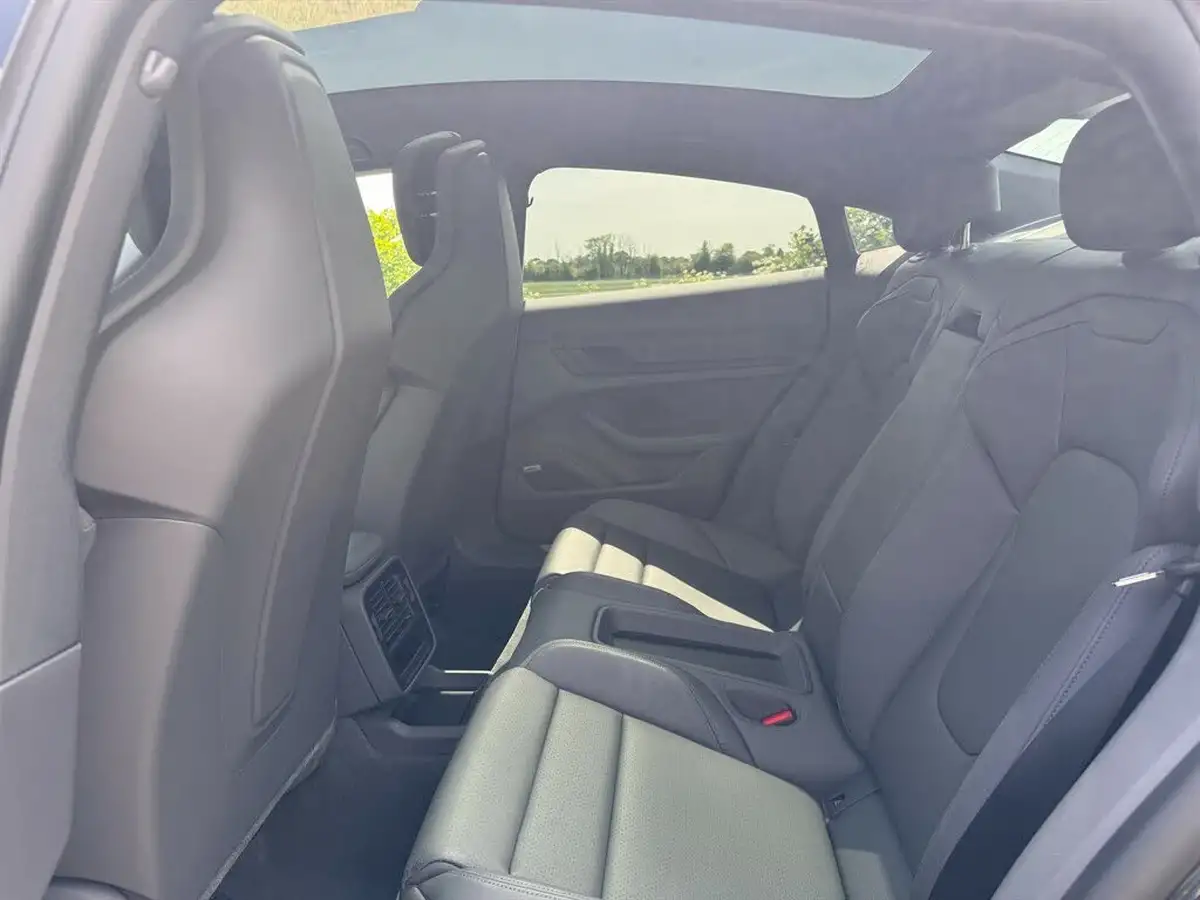2020-porsche-taycan-e-4s-571ps-performance-battery-plus-big-20