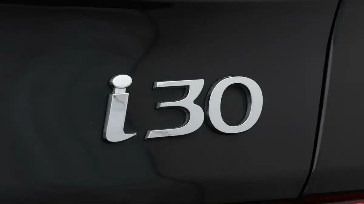 2019-hyundai-i30-14-t-gdi-n-line-hatchback-big-23