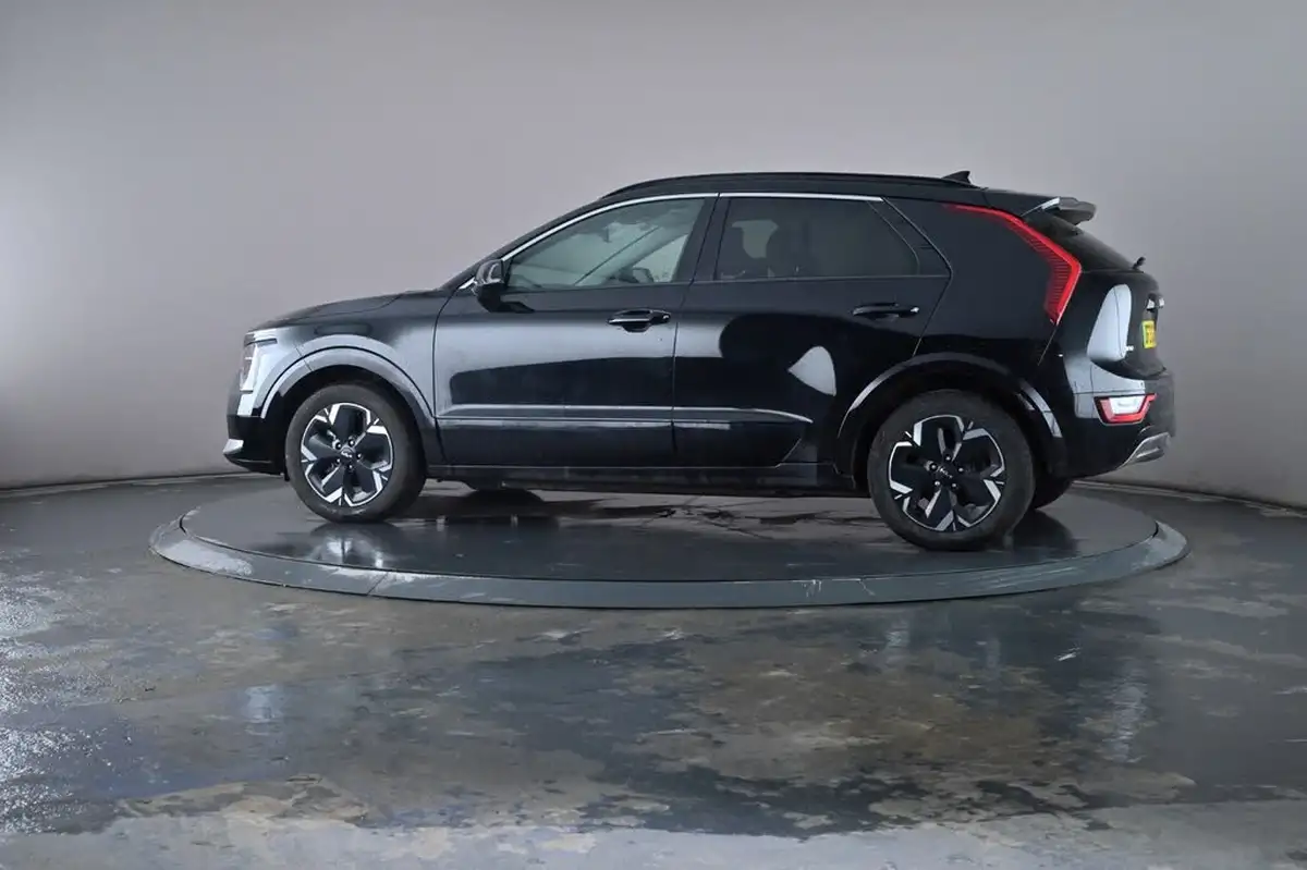 2023-kia-niro-ev-e-4-big-16