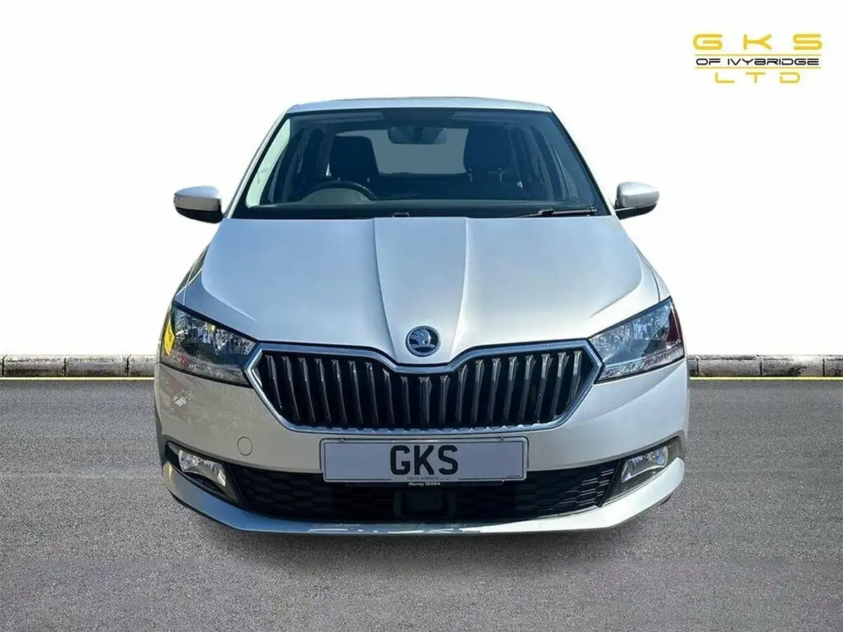 2019-skoda-fabia-10-tsi-se-95ps-hatchback-big-6