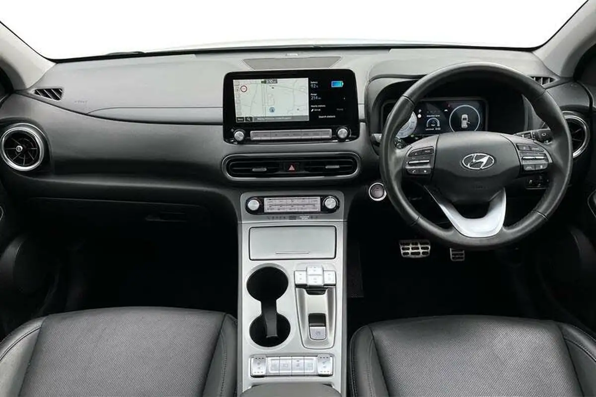 2023-hyundai-kona-e-ultimate-204ps-64kwh-105kw-obc-big-9