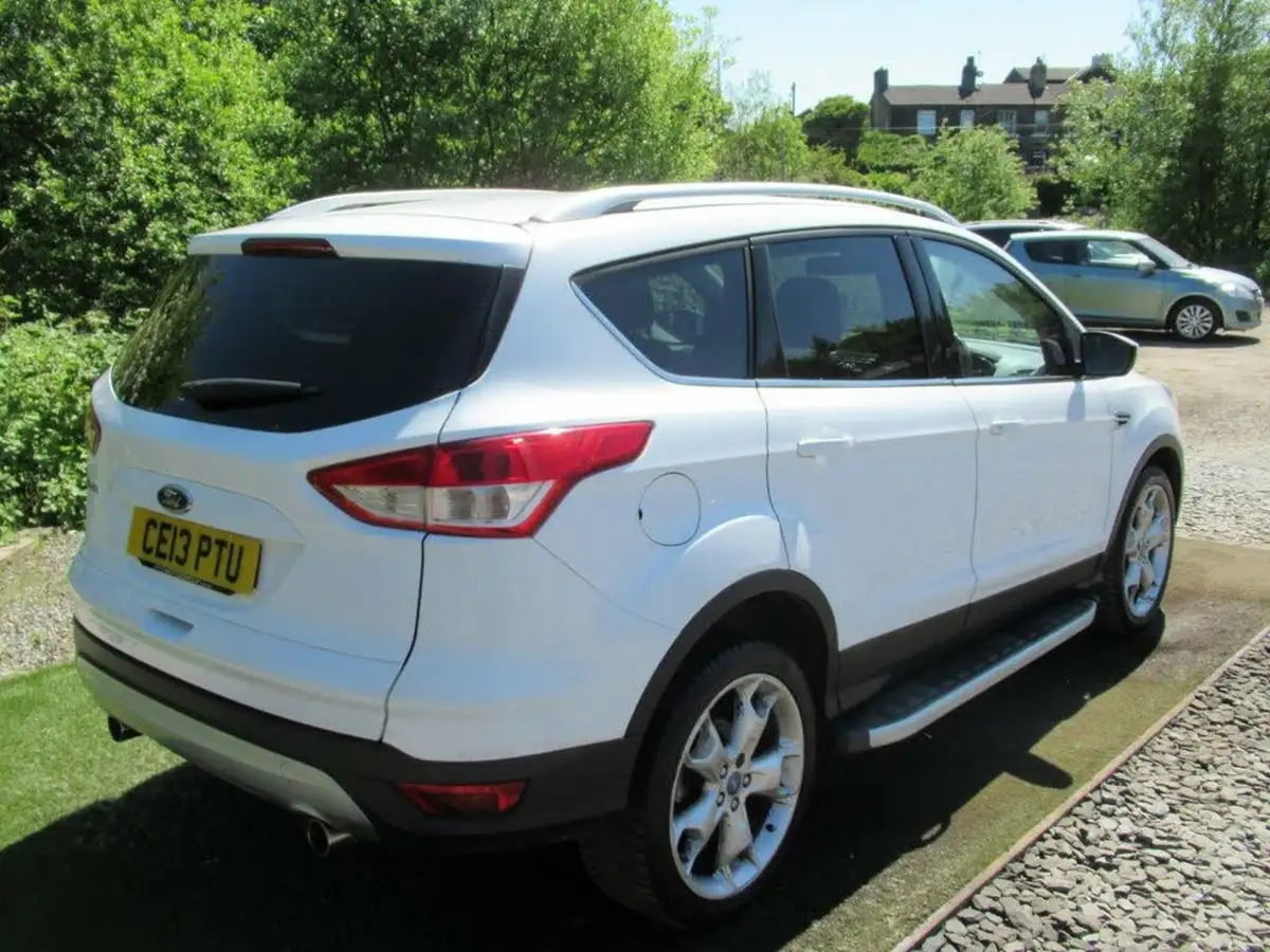 2013-ford-kuga-20tdci-titanium-163ps-4x4-big-23