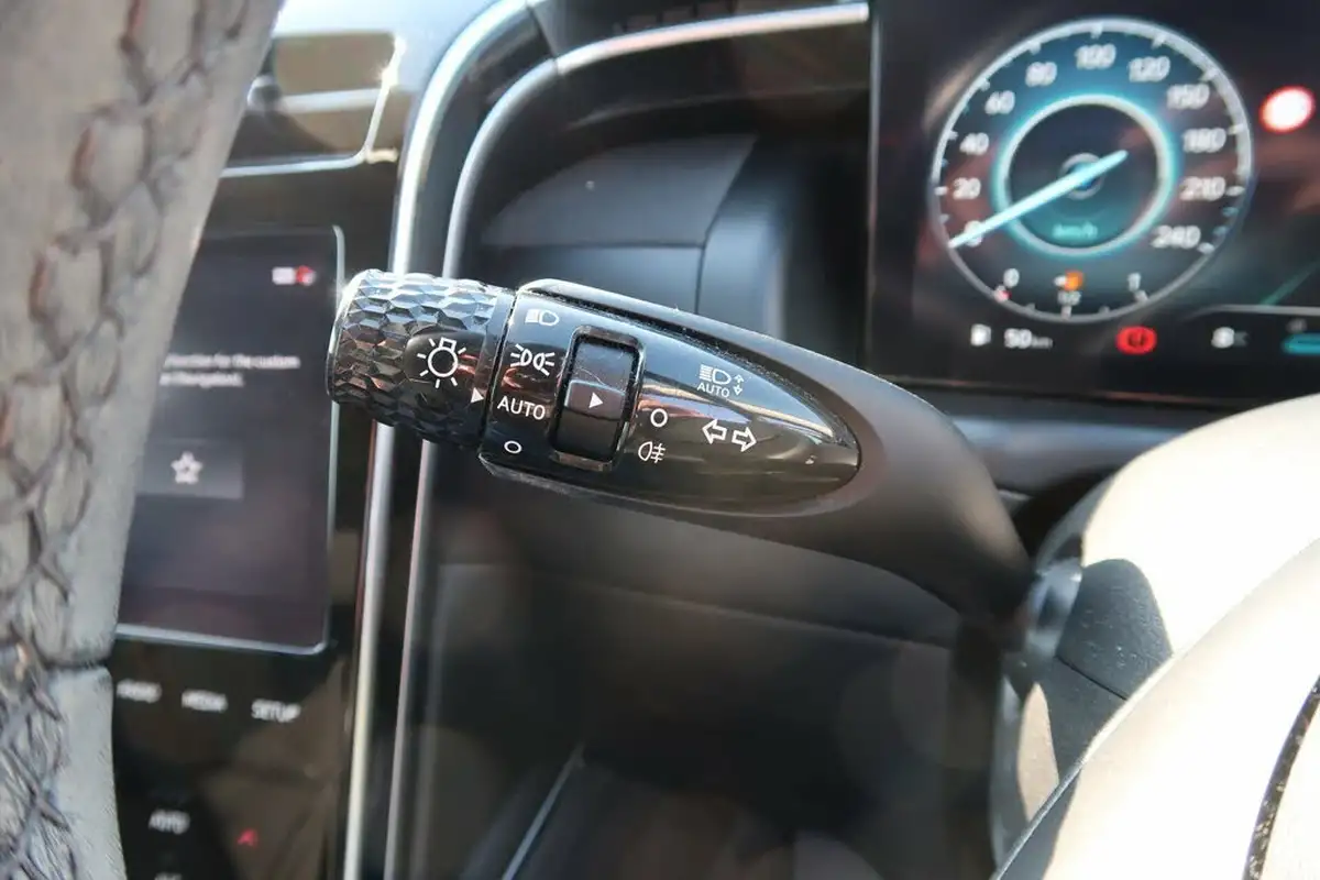 2021-hyundai-tucson-16-t-gdi-se-connect-150ps-big-48