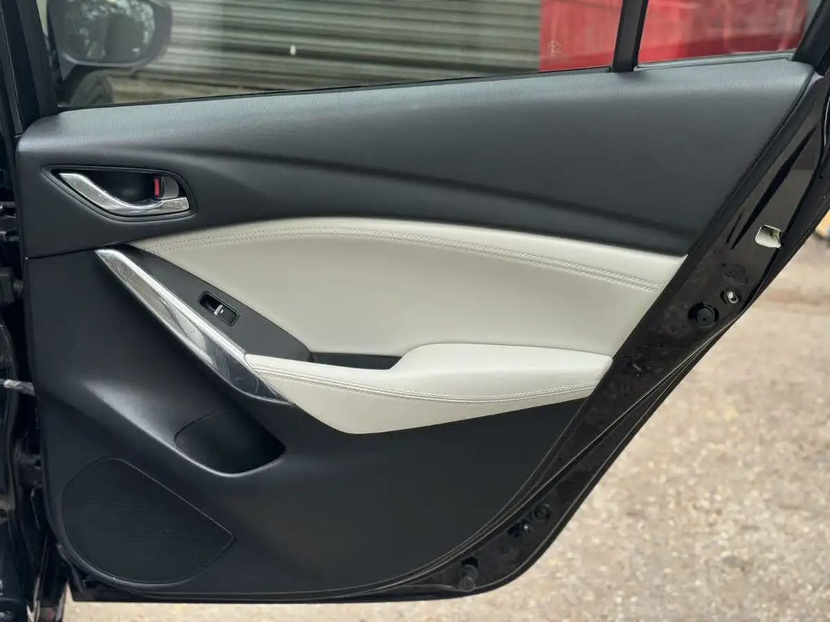 2018-mazda-mazda6-22td-sport-nav-150ps-saloon-4d-big-35