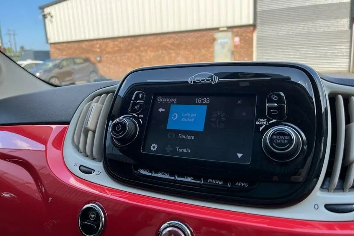 2018-fiat-500-12-lounge-big-34