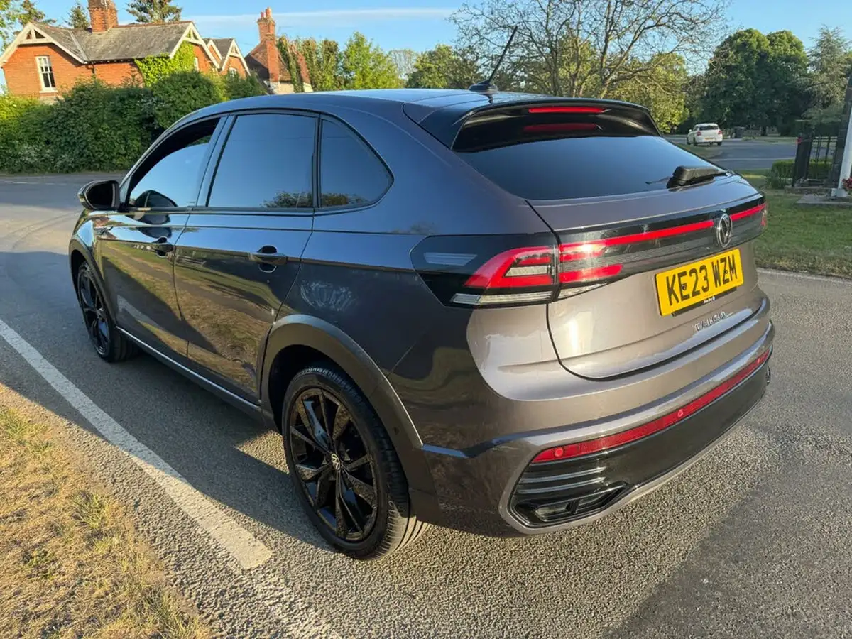 2023-volkswagen-taigo-10-tsi-r-line-dsg-big-6