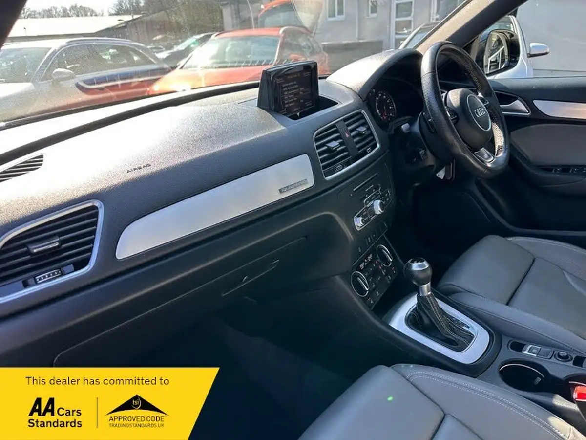 2017-audi-q3-20-tdi-quattro-s-line-edition-184ps-tronic-big-11