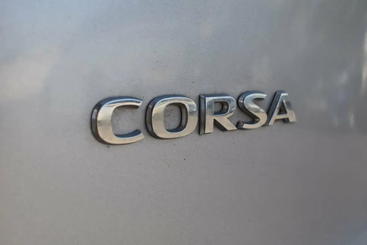 2019-vauxhall-corsa-12i-se-big-13