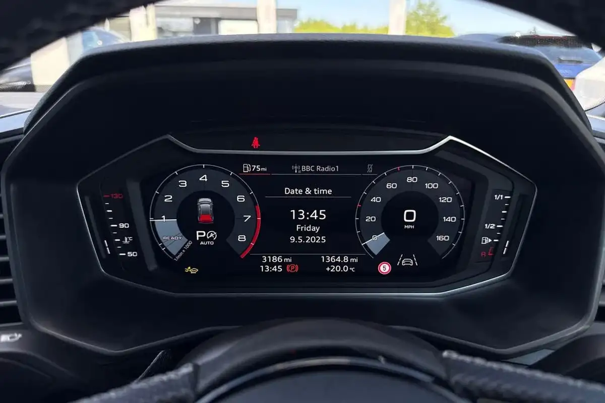 2025-audi-a1-15-35-tfsi-s-line-big-38