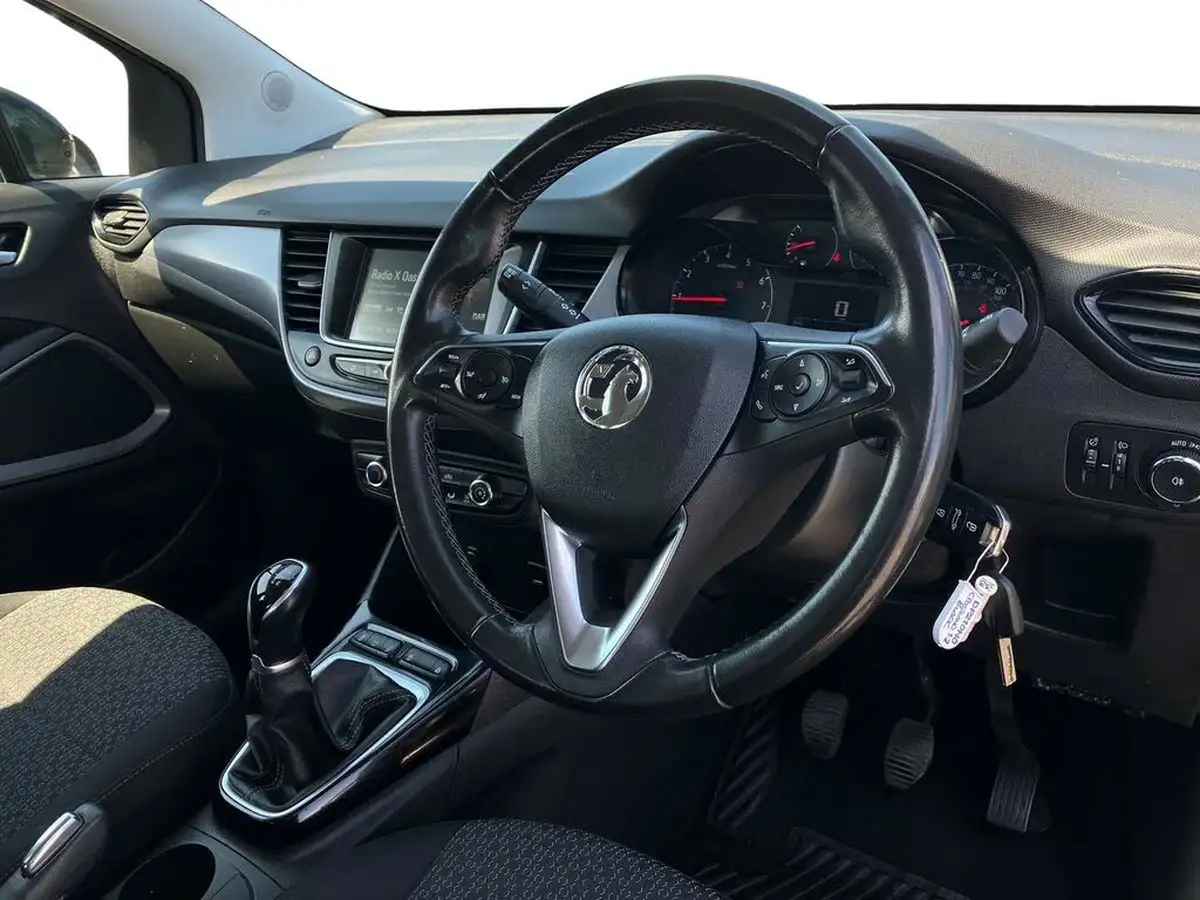 2021-vauxhall-crossland-12i-se-big-8