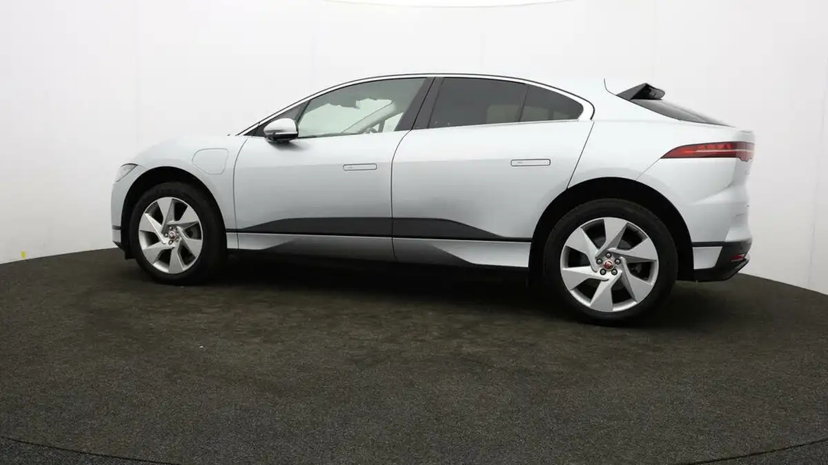 2021-jaguar-i-pace-ev400-se-big-64