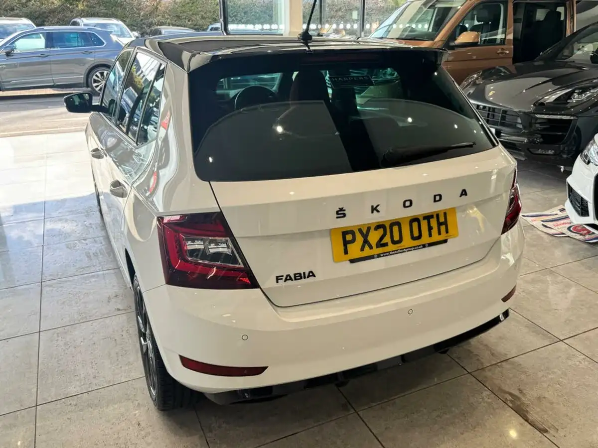 2020-skoda-fabia-10-tsi-monte-carlo-95ps-hatchback-big-19