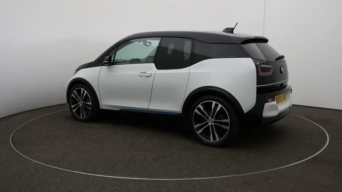 2022-bmw-i3-e-120-ah-s-big-27