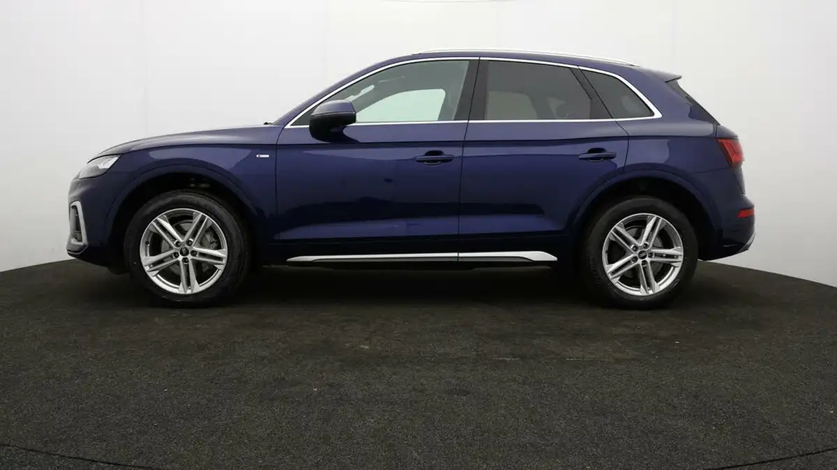 2021-audi-q5-20-40-tdi-s-line-station-wagon-big-3